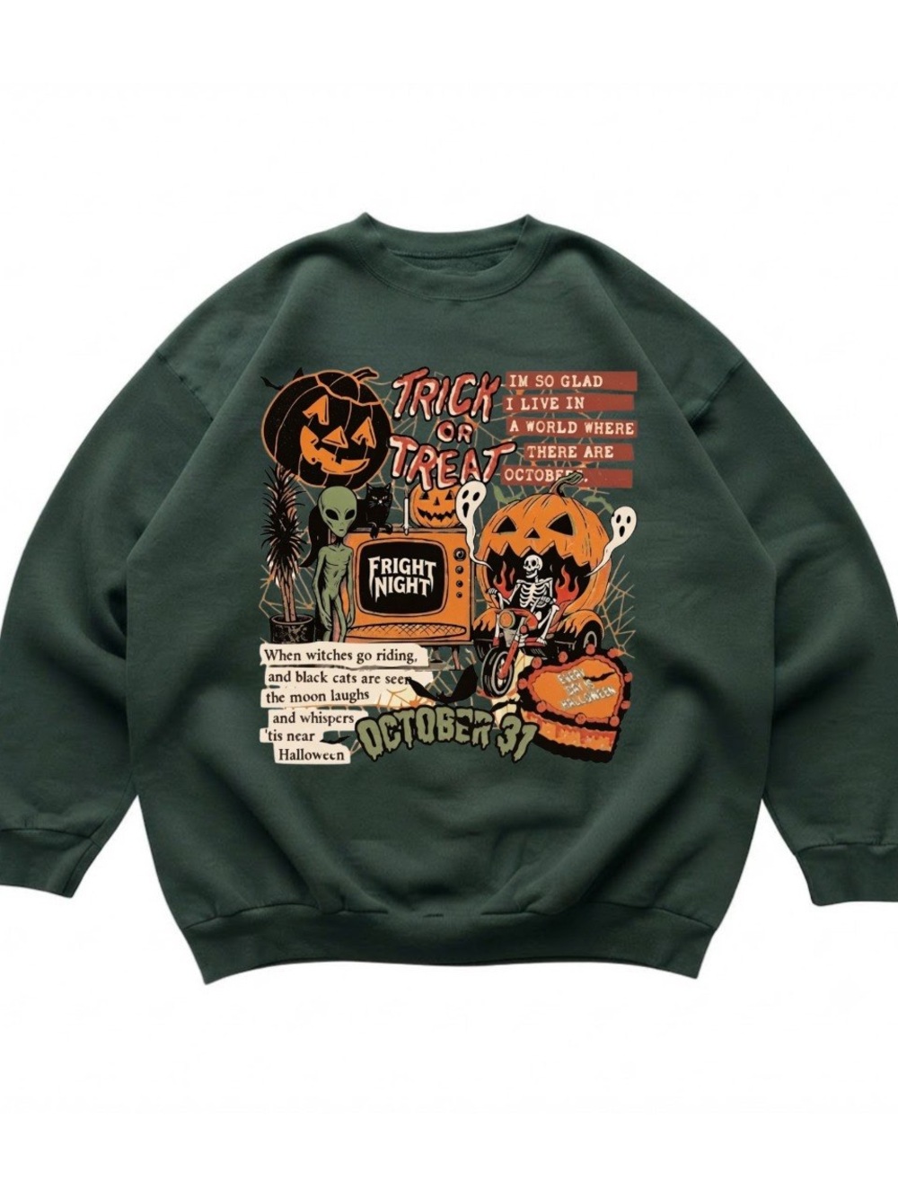 Spooky Halloween Alien Pumpkin Gildan Sweatshirt Dark Green